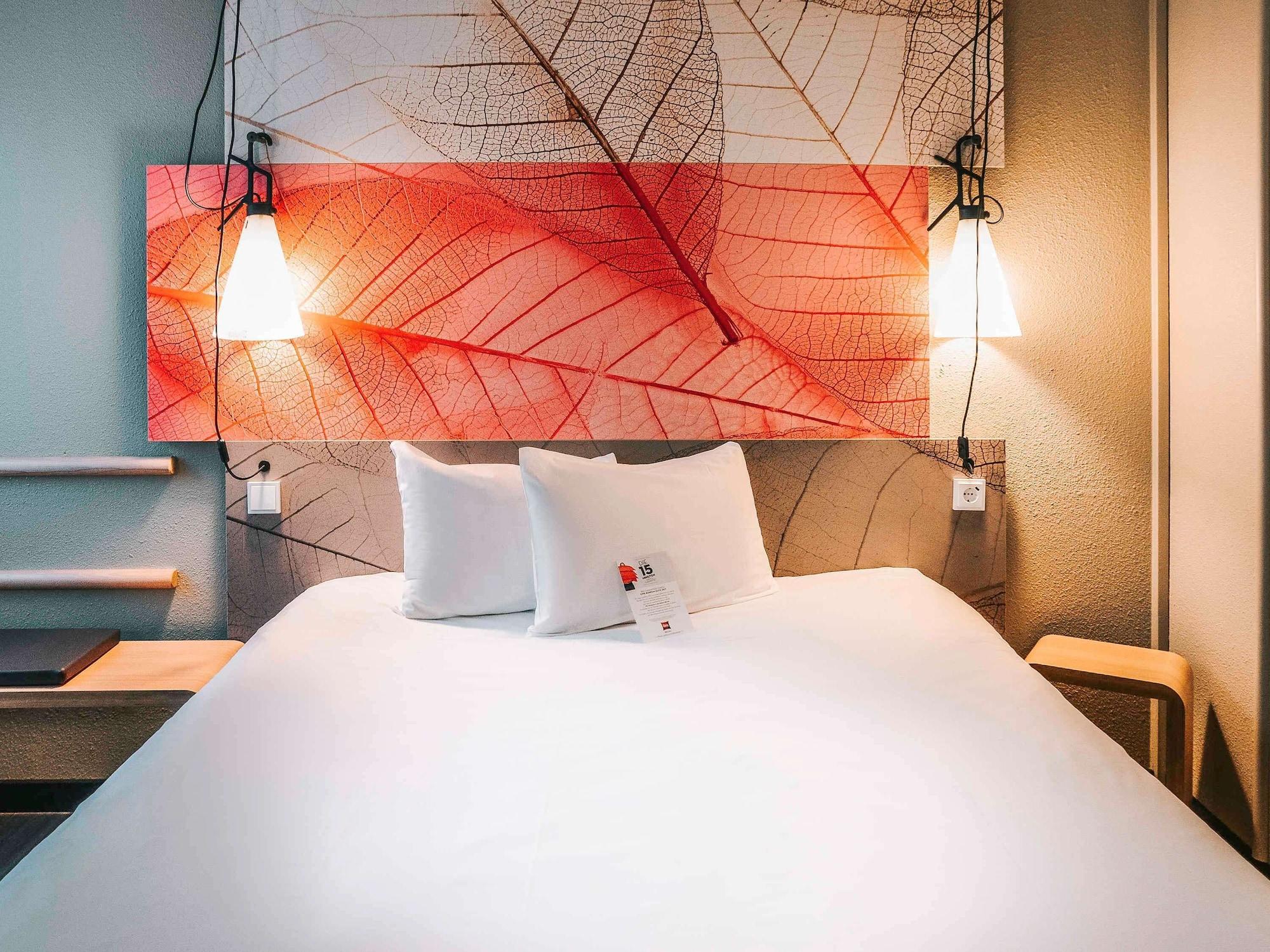 Ibis Hotel Frankfurt Airport Kelsterbach Bagian luar foto