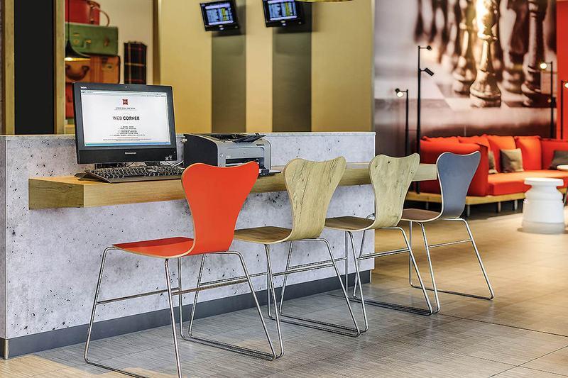 Ibis Hotel Frankfurt Airport Kelsterbach Bagian luar foto