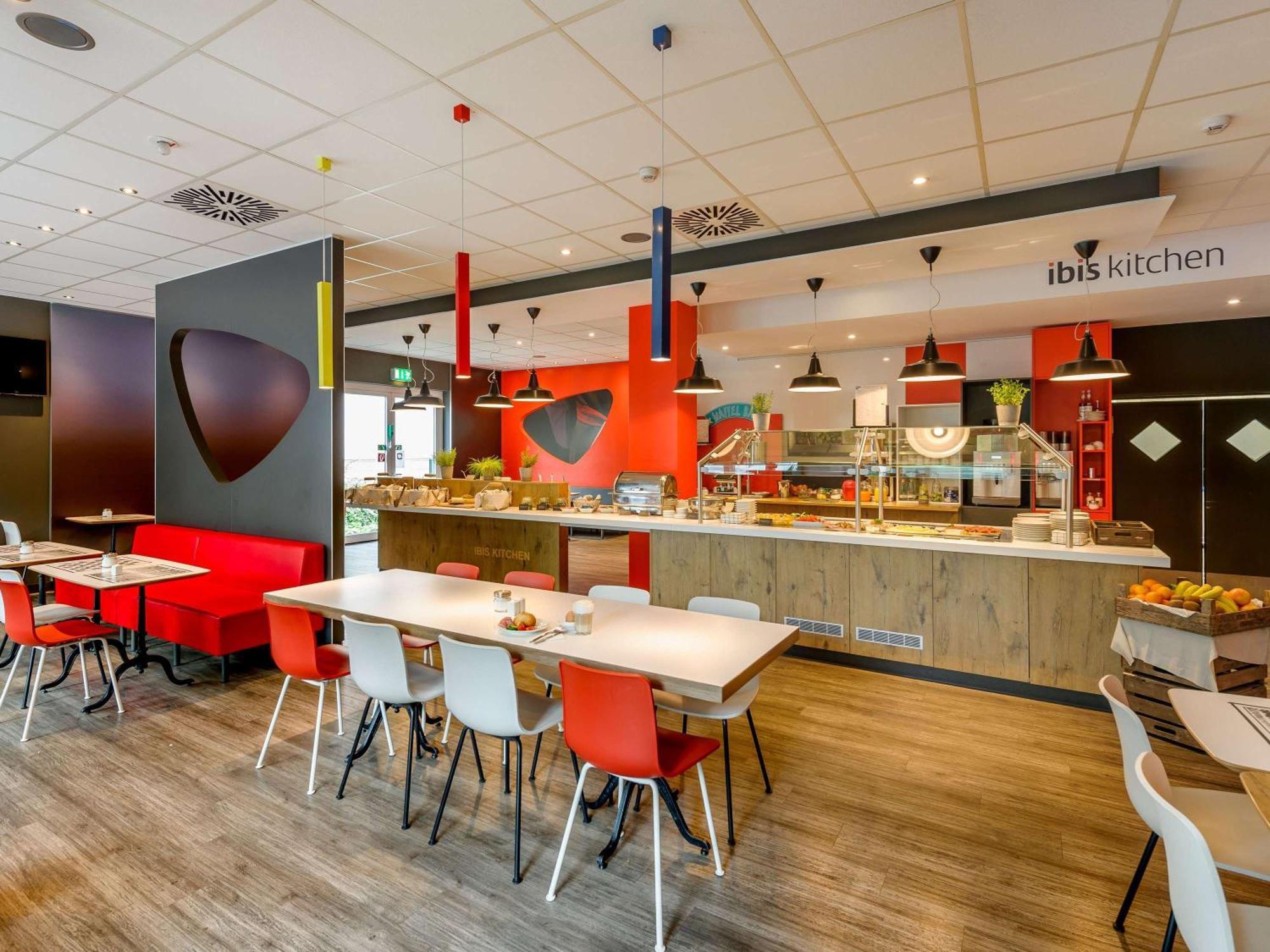 Ibis Hotel Frankfurt Airport Kelsterbach Bagian luar foto