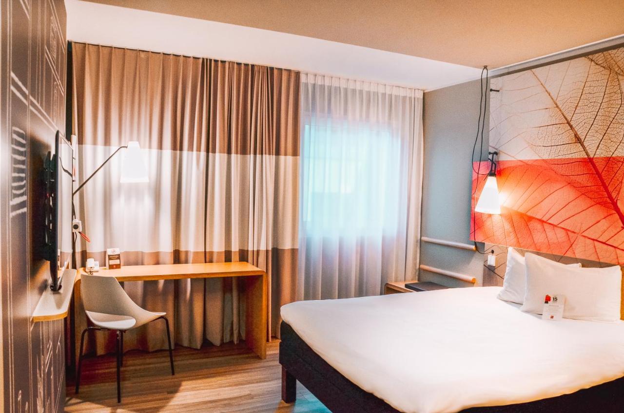 Ibis Hotel Frankfurt Airport Kelsterbach Bagian luar foto