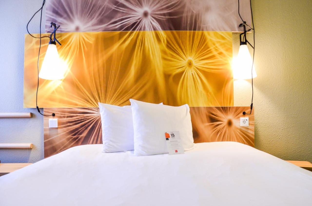 Ibis Hotel Frankfurt Airport Kelsterbach Bagian luar foto